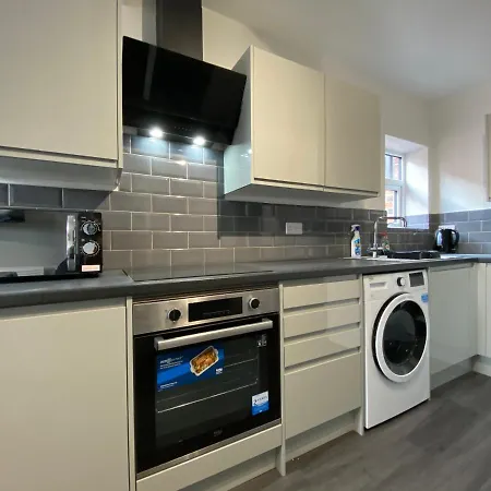 Staycrewe Apartments Экстерьер фото