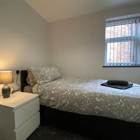 Staycrewe Apartments Экстерьер фото