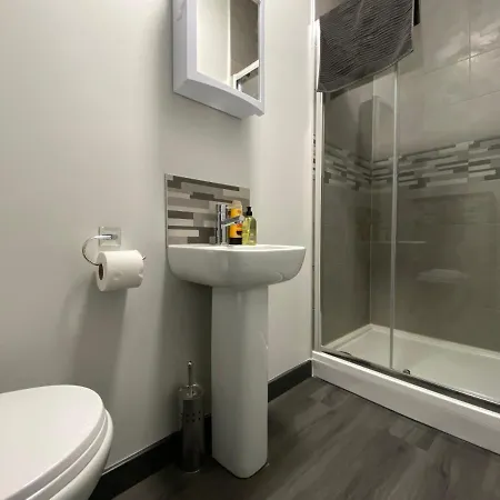 Staycrewe Apartments Экстерьер фото