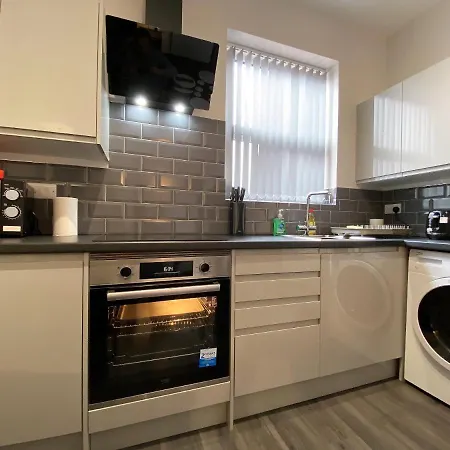 Staycrewe Apartments Экстерьер фото