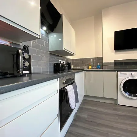 Staycrewe Apartments Экстерьер фото